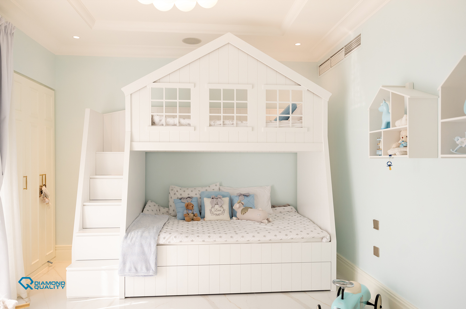Custom-made children’s room with house-style bed, pastel tones, and cozy design in Dubai villa.